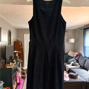 Elegant Black Lace Dress